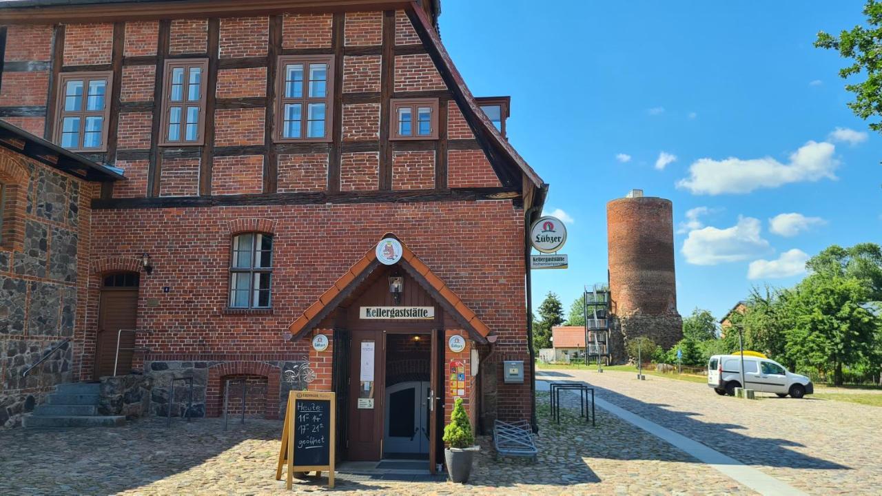 Schloss Rothenklempenow Hotel Bagian luar foto