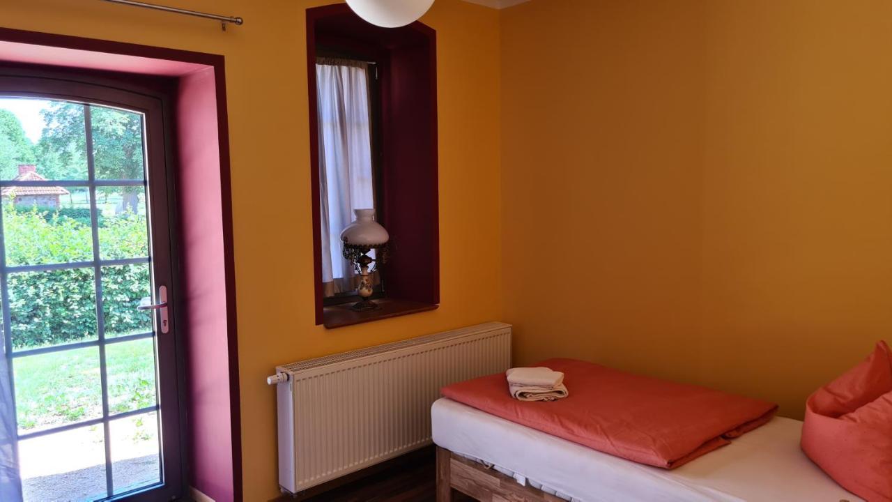 Schloss Rothenklempenow Hotel Bagian luar foto