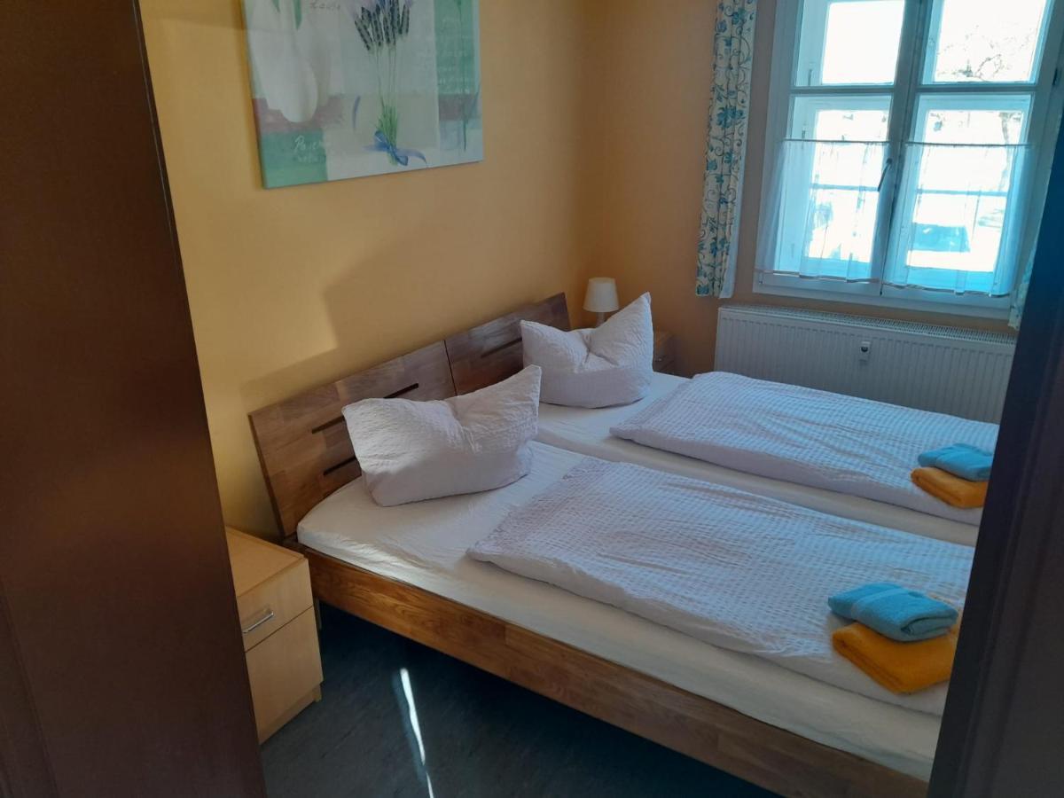 Schloss Rothenklempenow Hotel Bagian luar foto