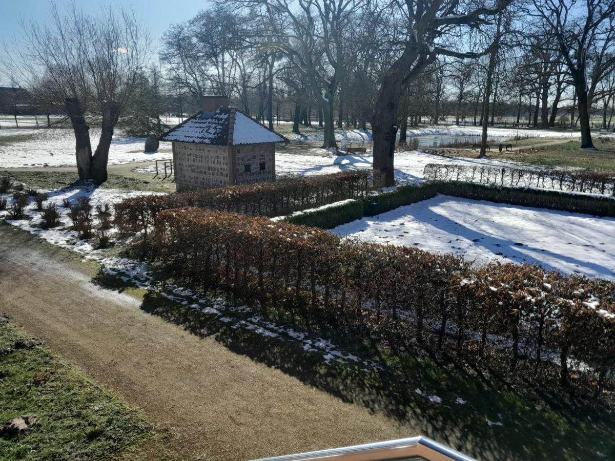 Schloss Rothenklempenow Hotel Bagian luar foto